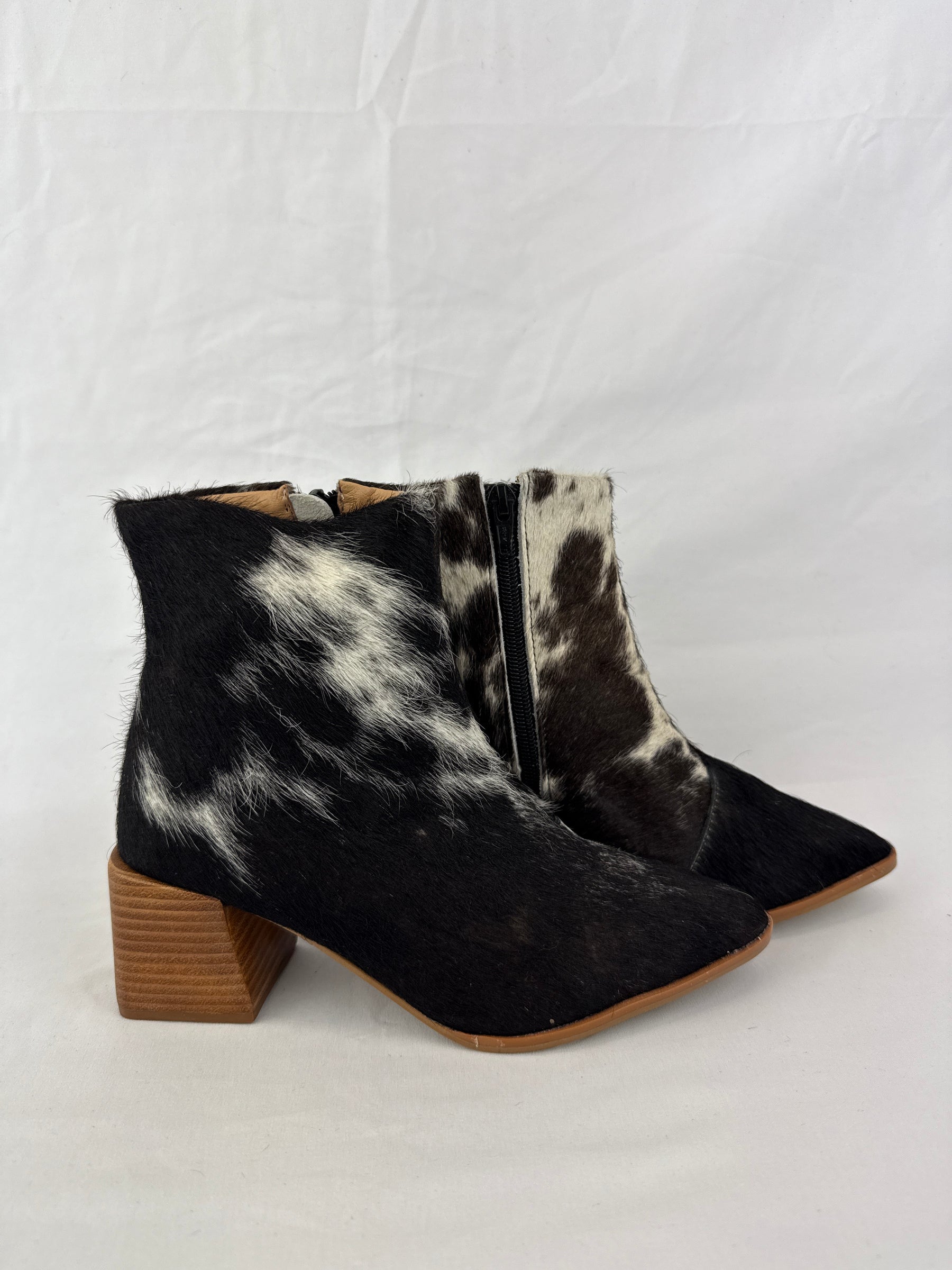 Bota Cano Curto Salto Bloco | Tamanho 34