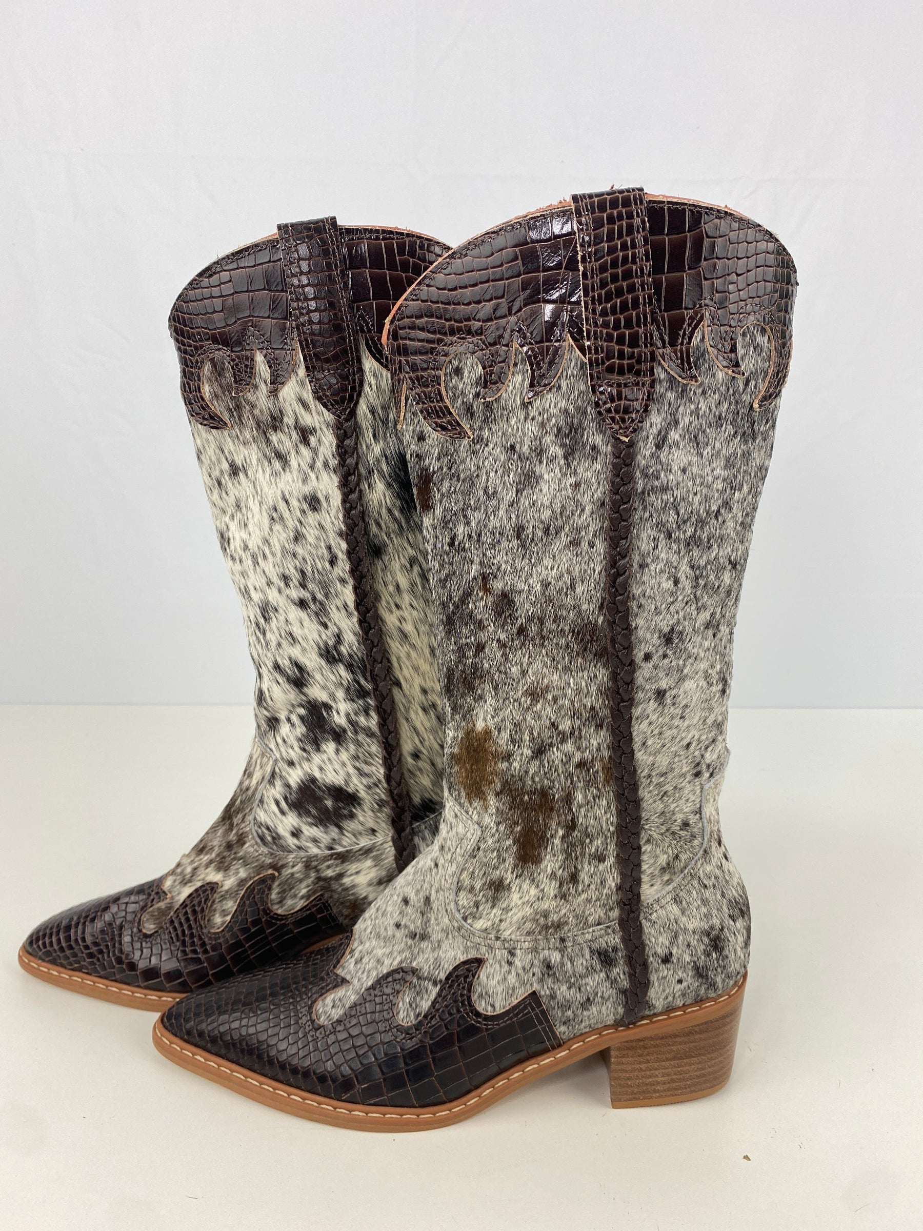 Bota de Couro Cano Longo | Tamanho 35
