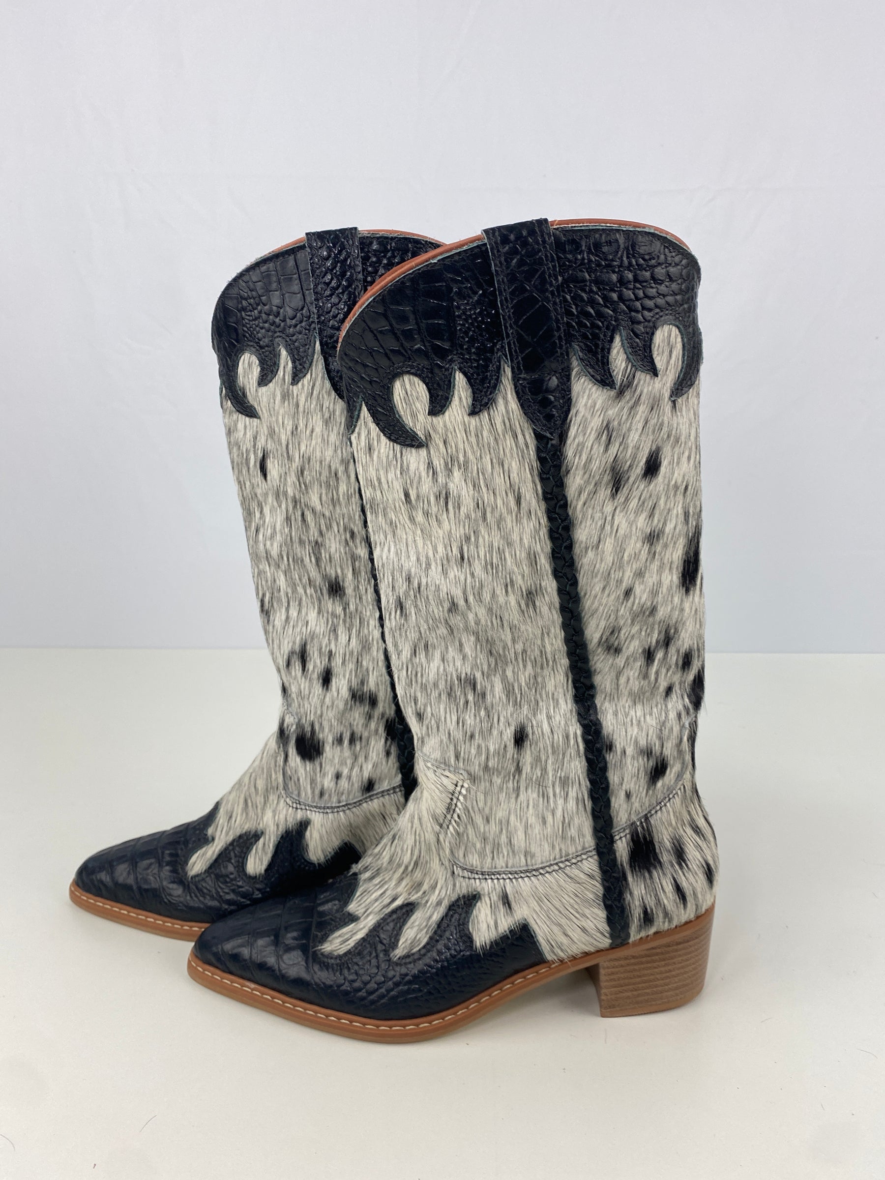 Bota de Couro Cano Longo | Tamanho 35