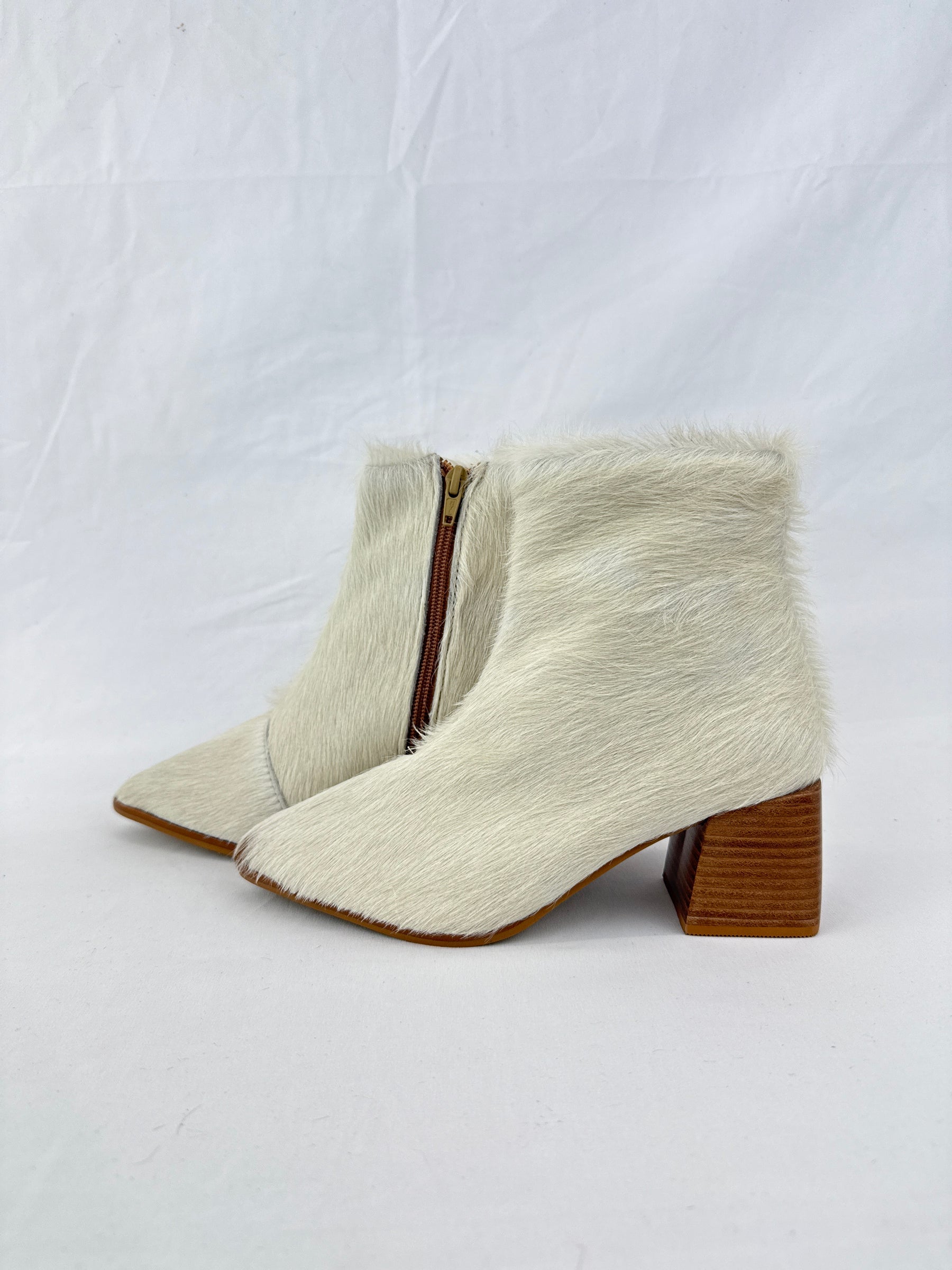 Bota Cano Curto Salto Bloco | Tamanho 34