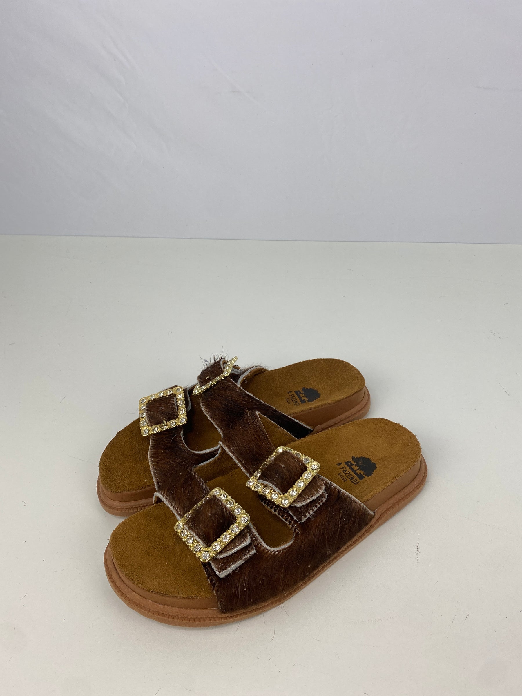 Papete em Couro | Tamanho 35