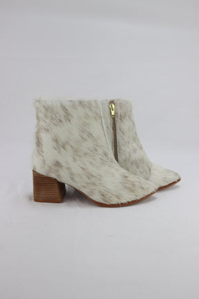 Bota Cano Curto Salto Bloco | Tamanho 36