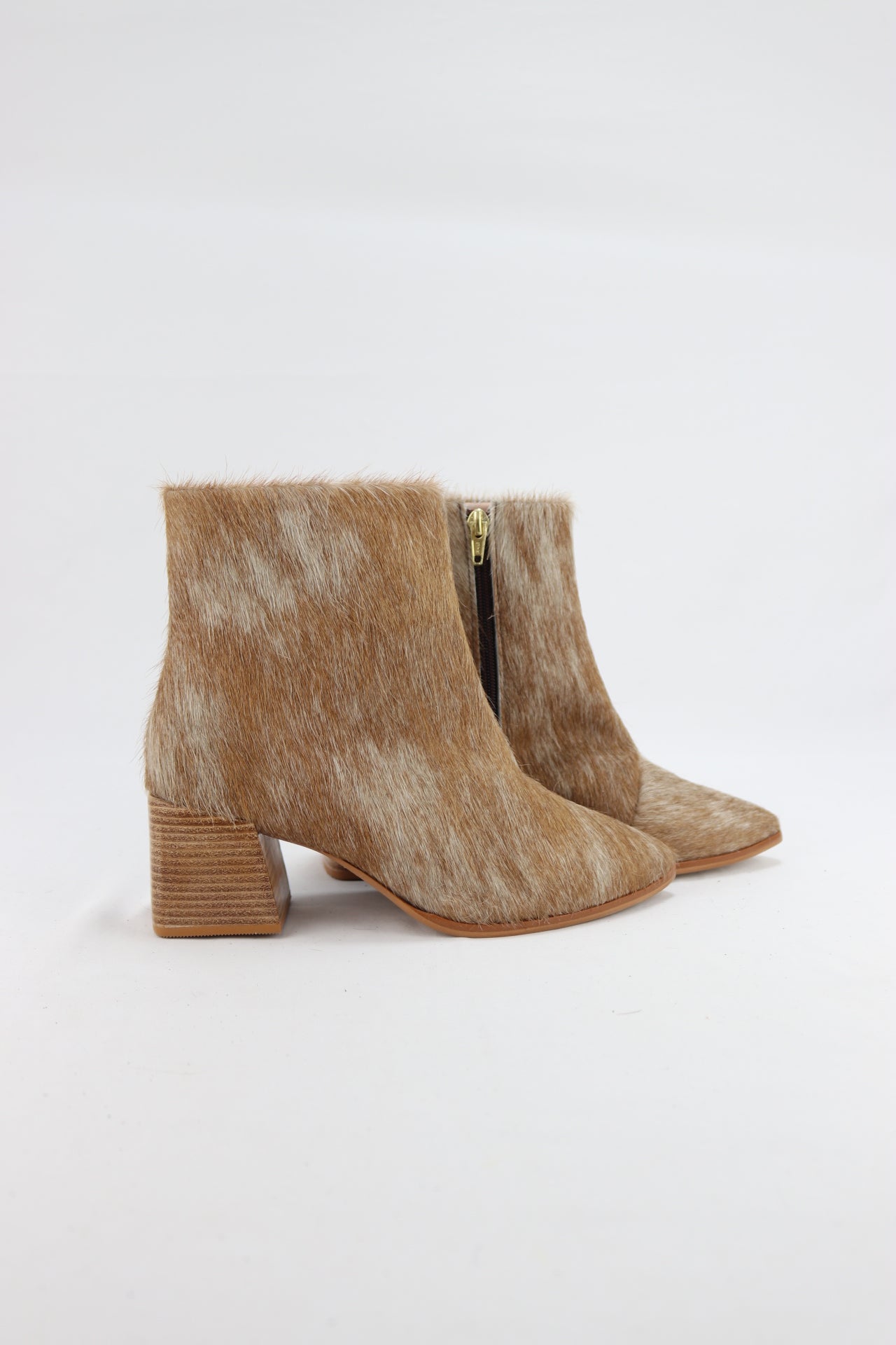 Bota Cano Curto Salto Bloco | Tamanho 36