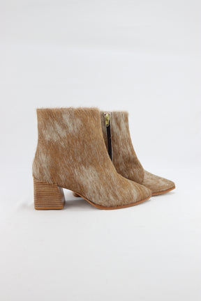 Bota Cano Curto Salto Bloco | Tamanho 36