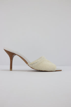 Mule Bico Folha N.36