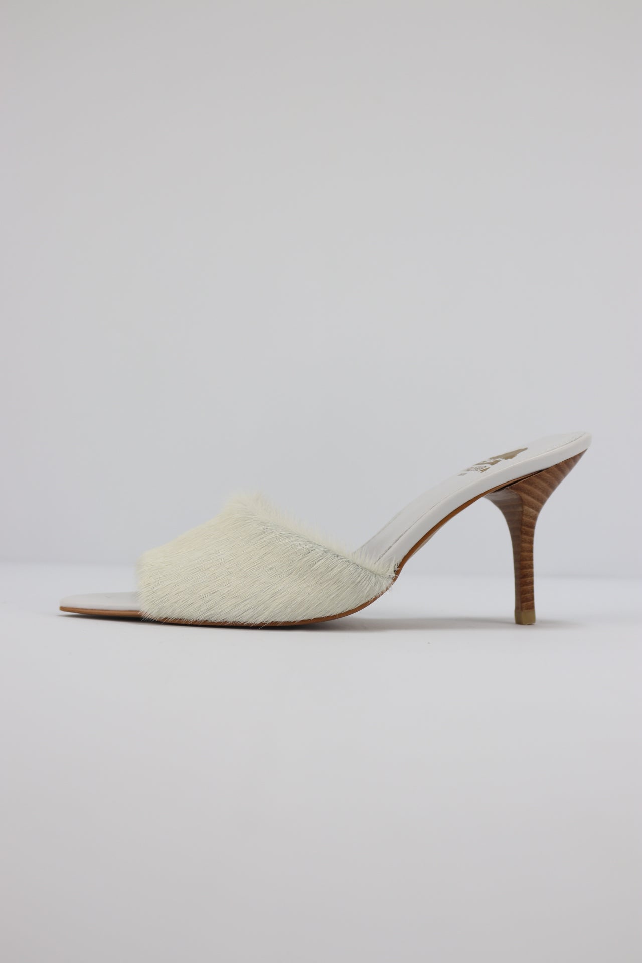 Mule bico folha N.37