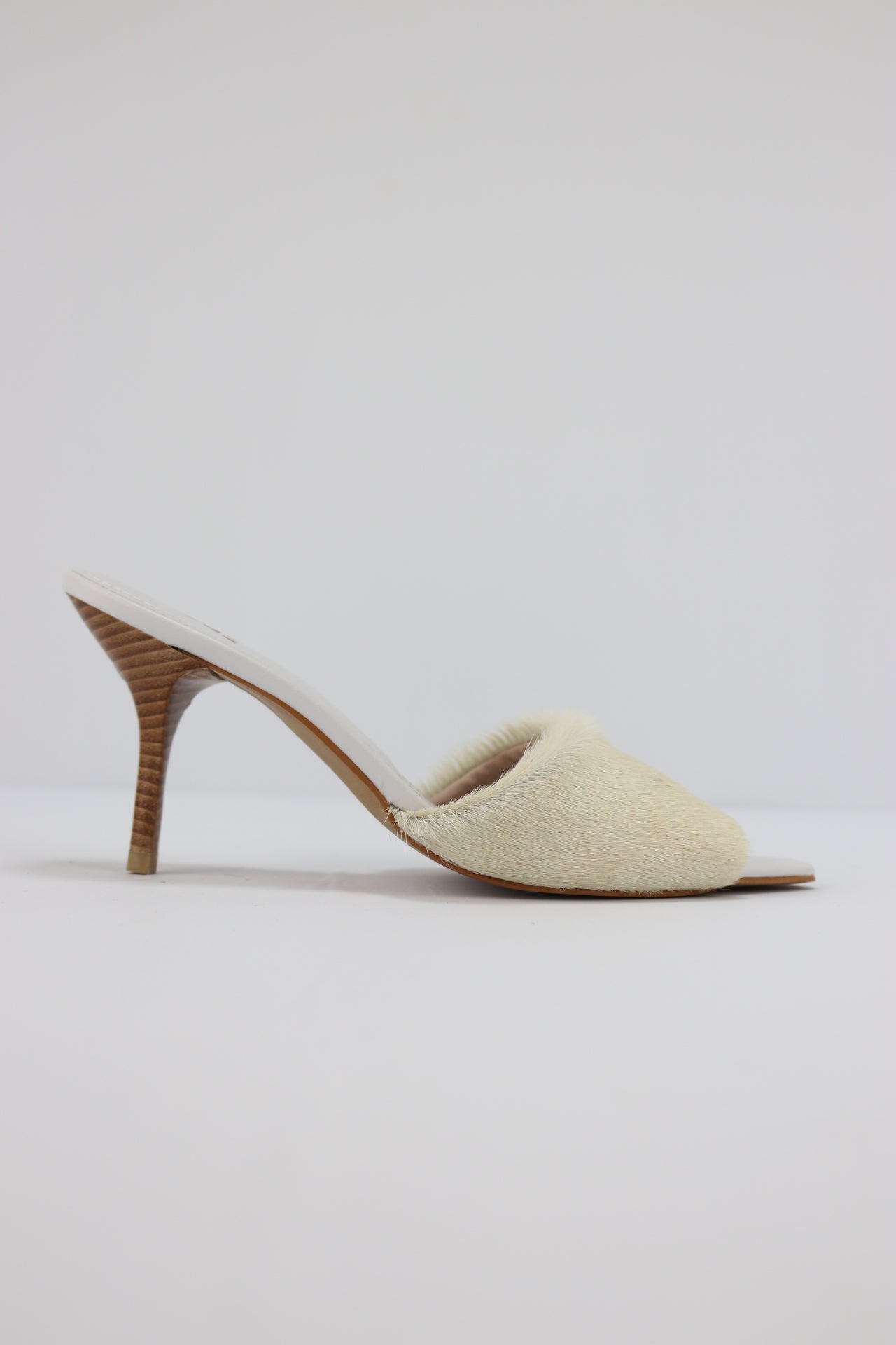 Mule bico folha N.37