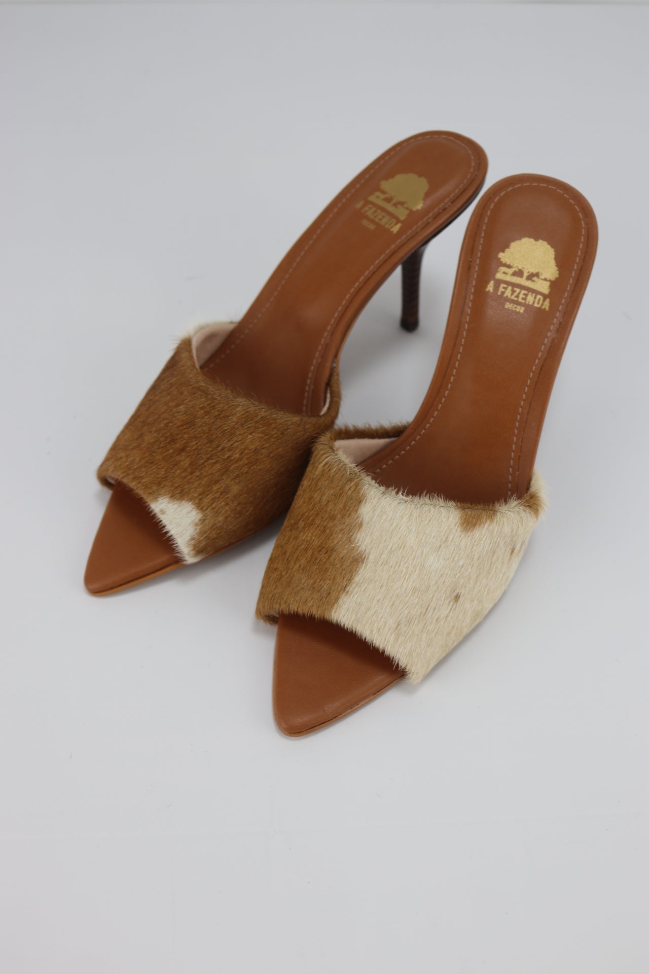 Mule bico folha N.38