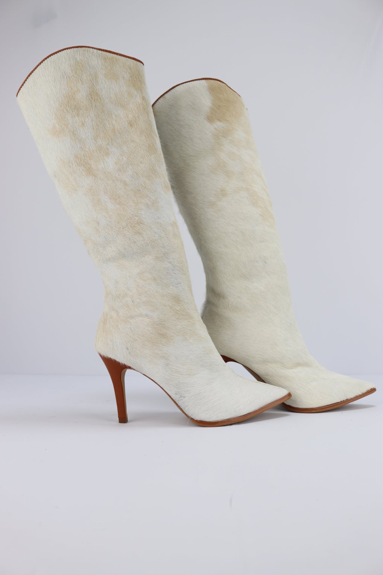 Bota Cali Salto Fino | N.37