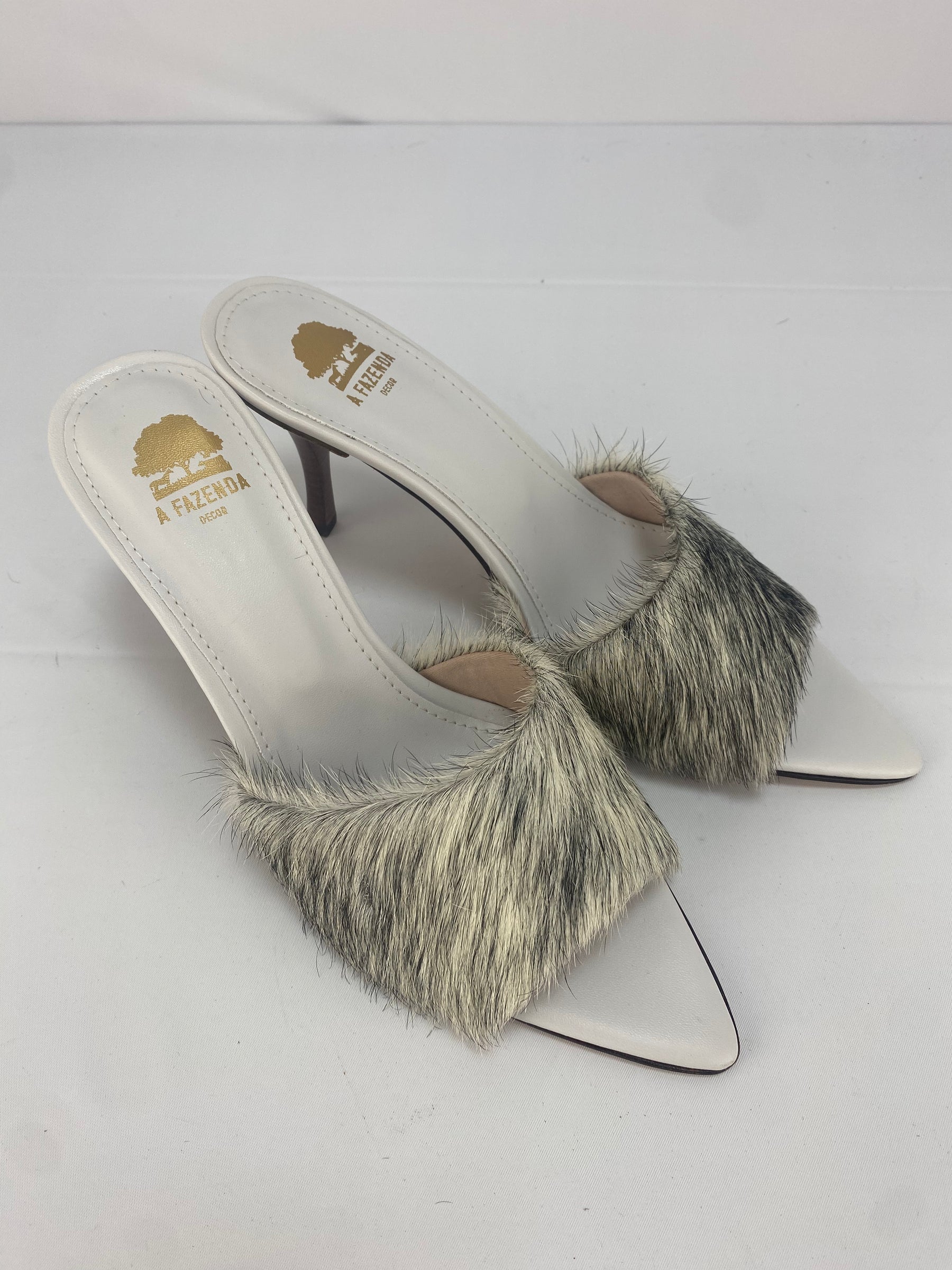 Mule bico folha N.38