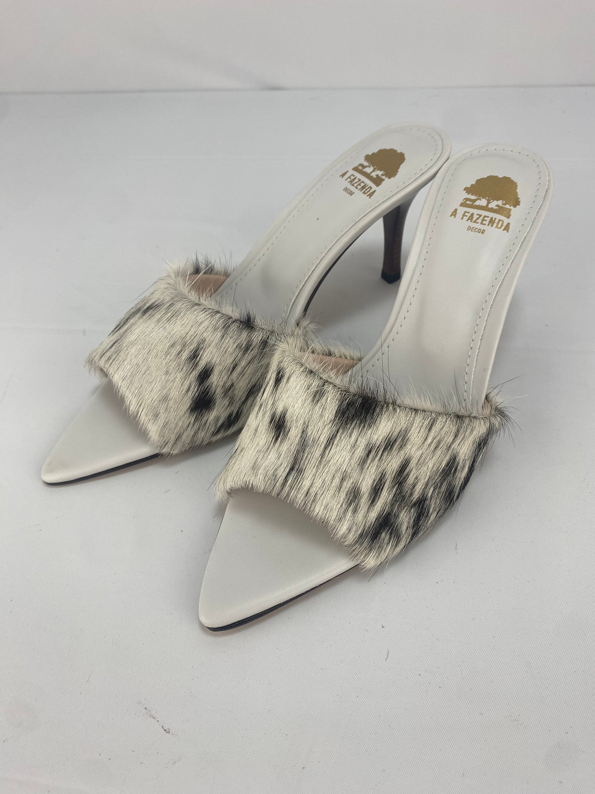 Mule bico folha N.37