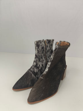 Bota Cano Curto Salto Bloco | Tamanho 38