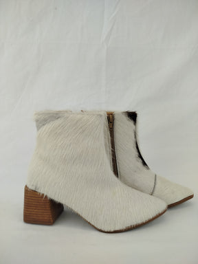 Bota Cano Curto Salto Bloco | Tamanho 34