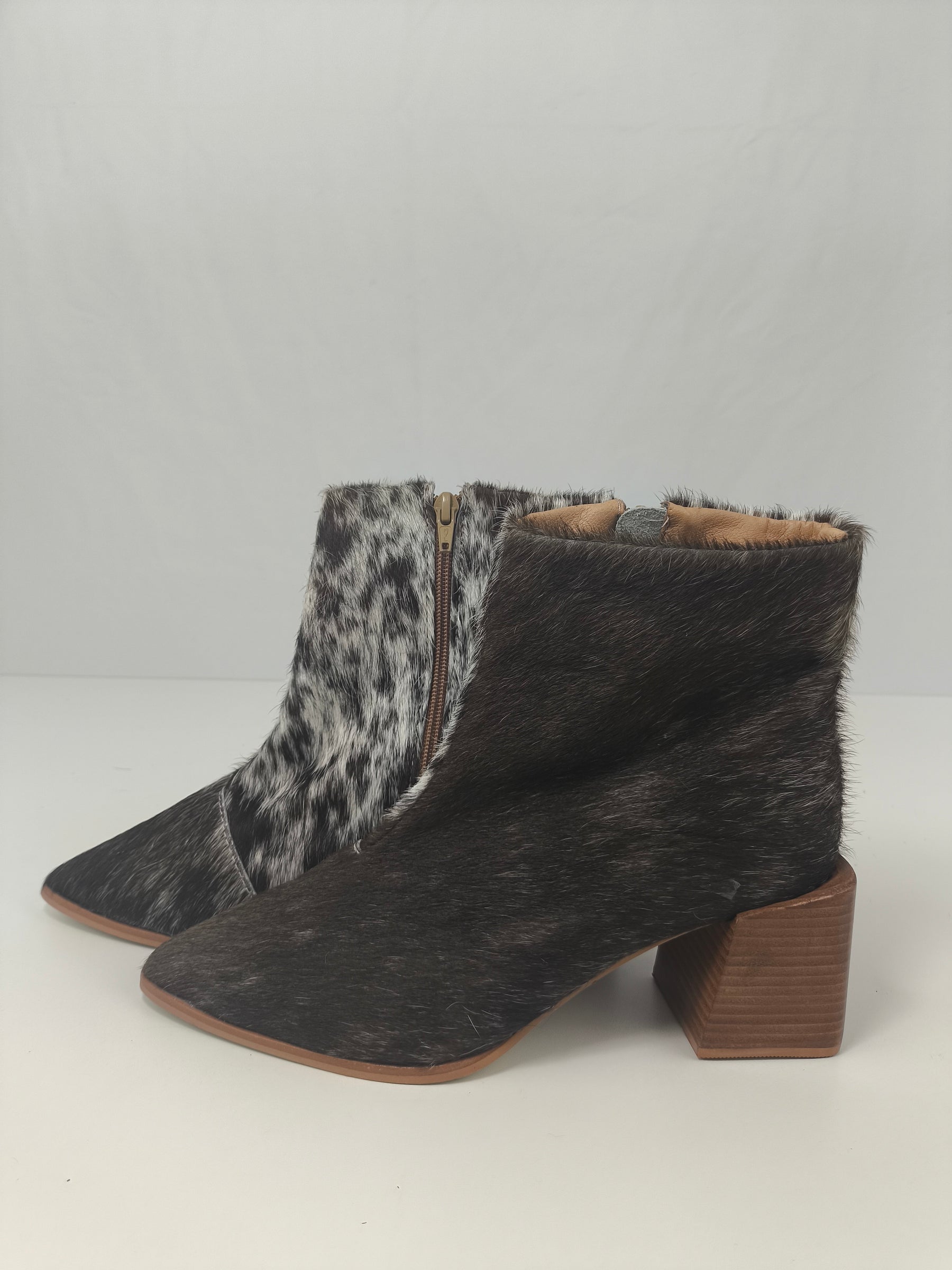 Bota Cano Curto Salto Bloco | Tamanho 38
