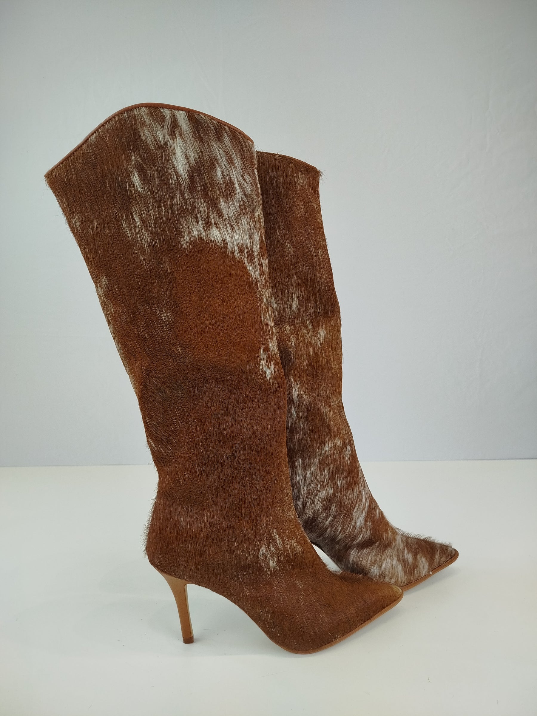 Bota Cali Salto Fino | N.39