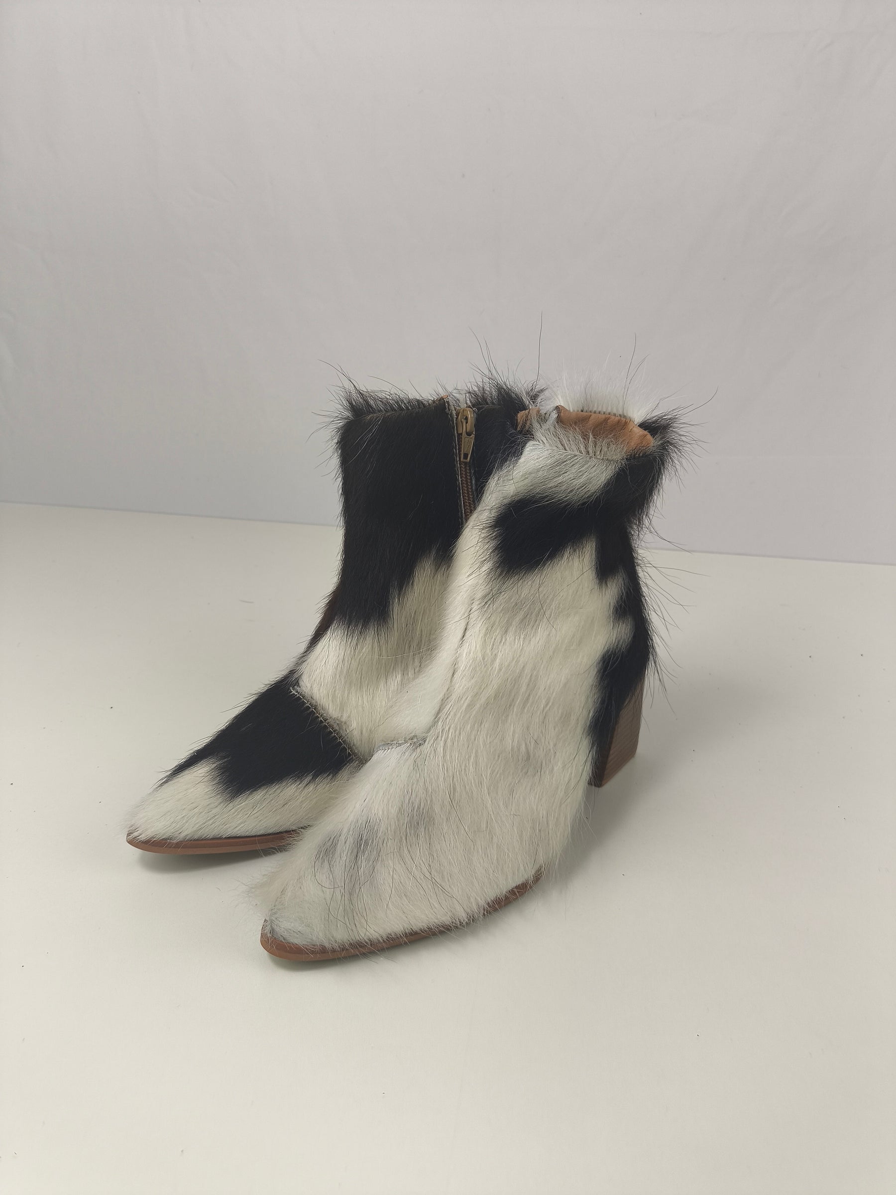 Bota Cano Curto Salto Bloco | Tamanho 38