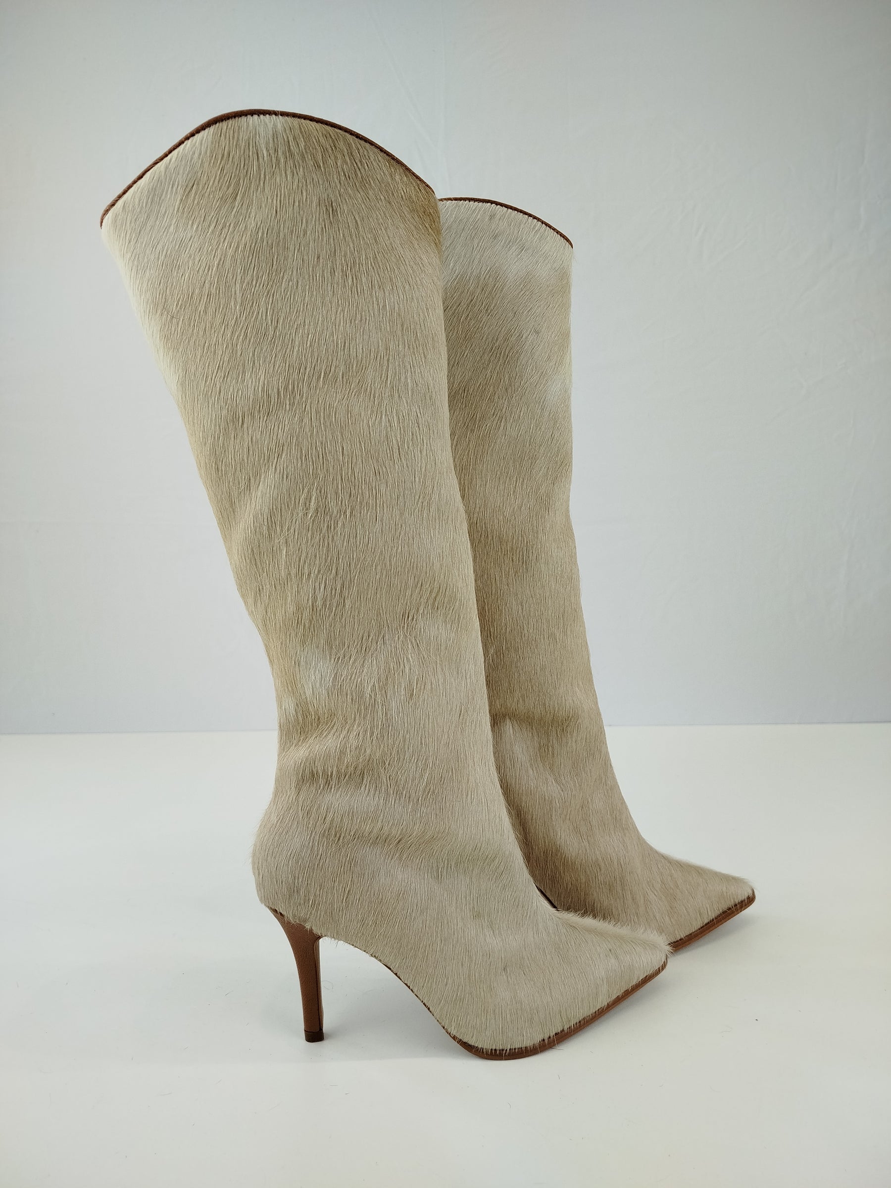 Bota Cali Salto Fino | N.37