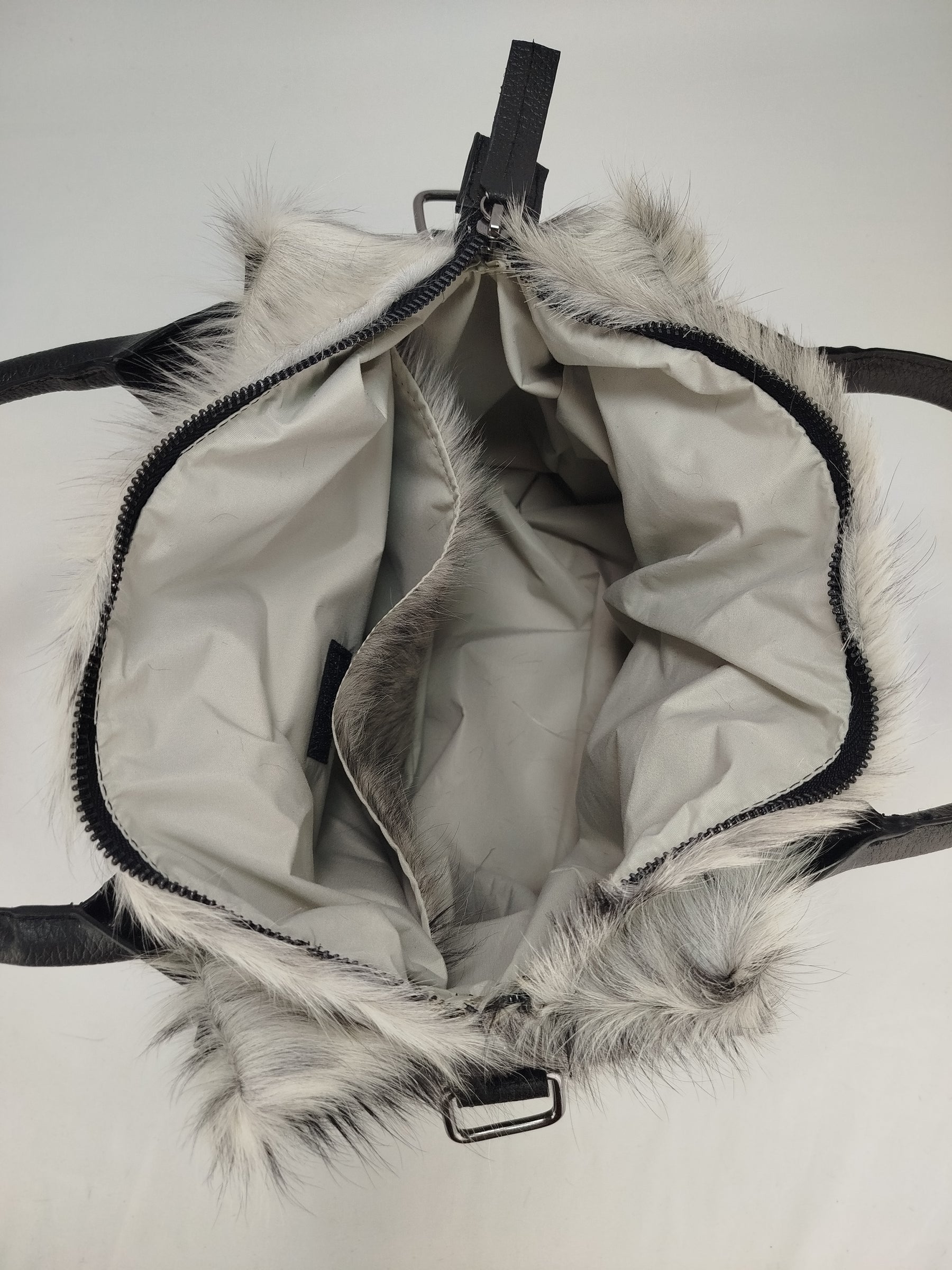 Mala de Couro Tamanho P