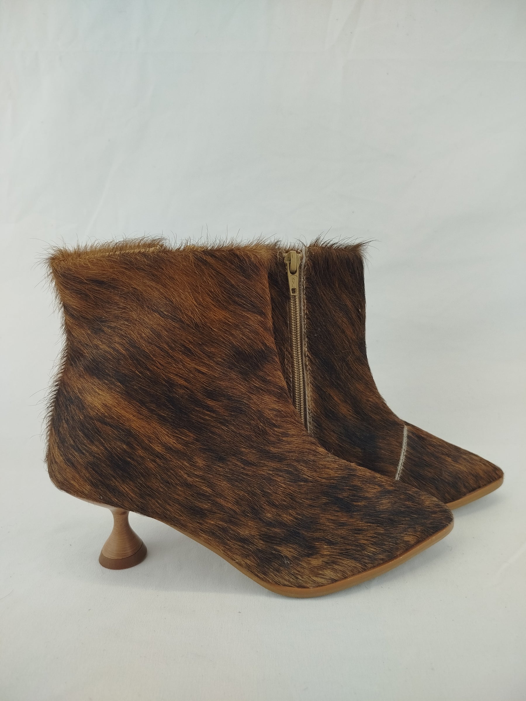 Bota Cano Curto Salto Fino | Tamanho 34