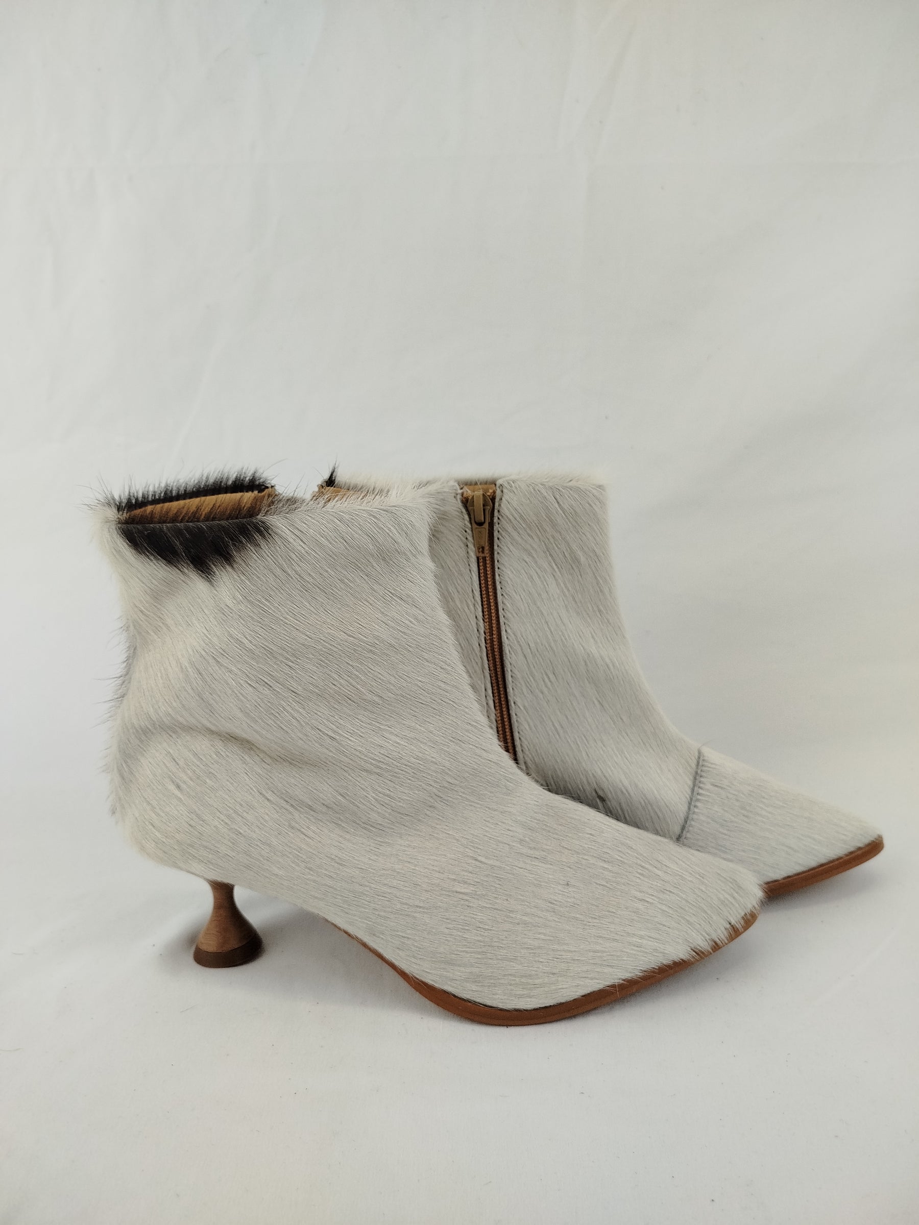 Bota Cano Curto Salto Fino | Tamanho 37