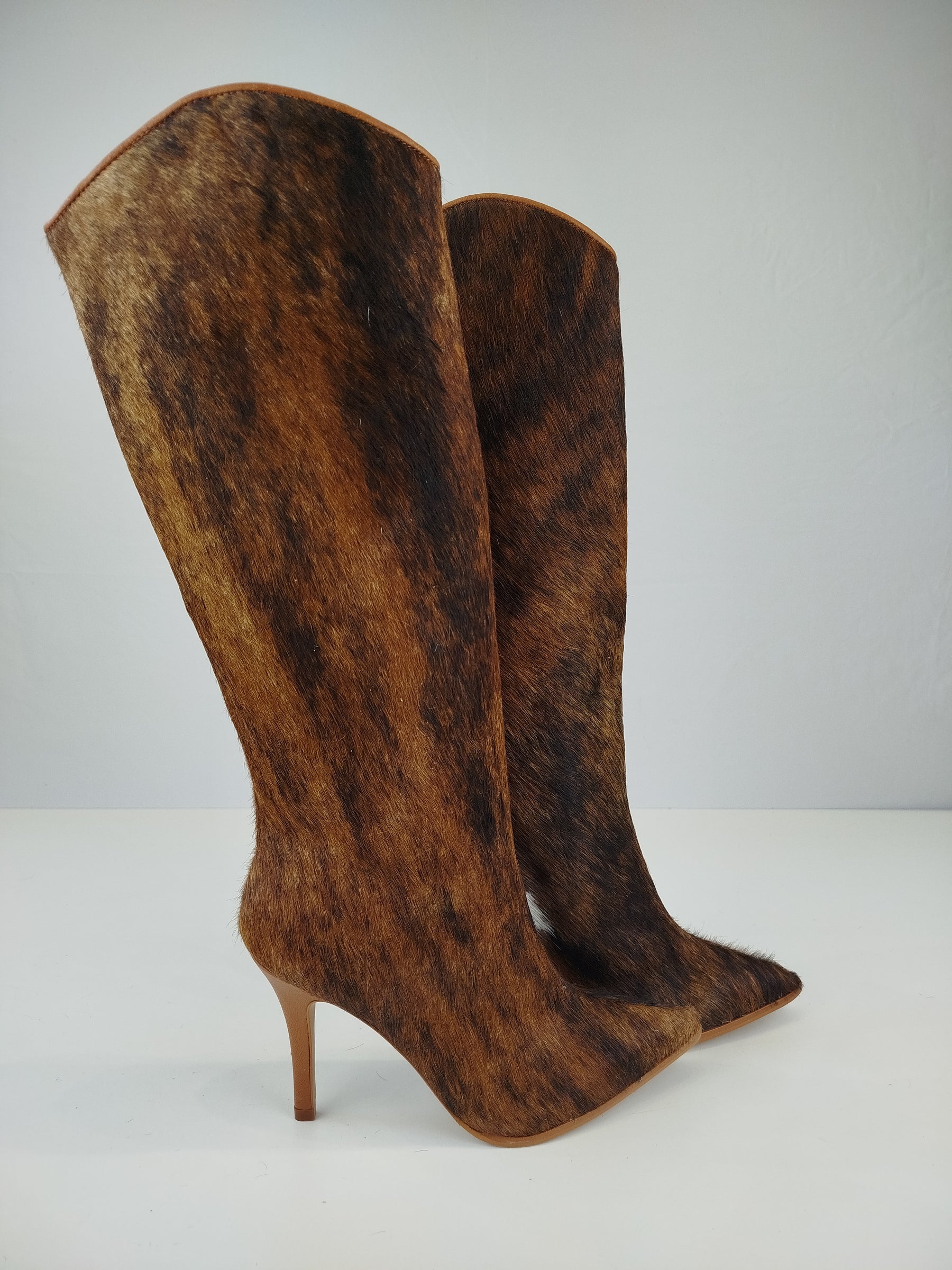 Bota Cali Salto Fino | N.37