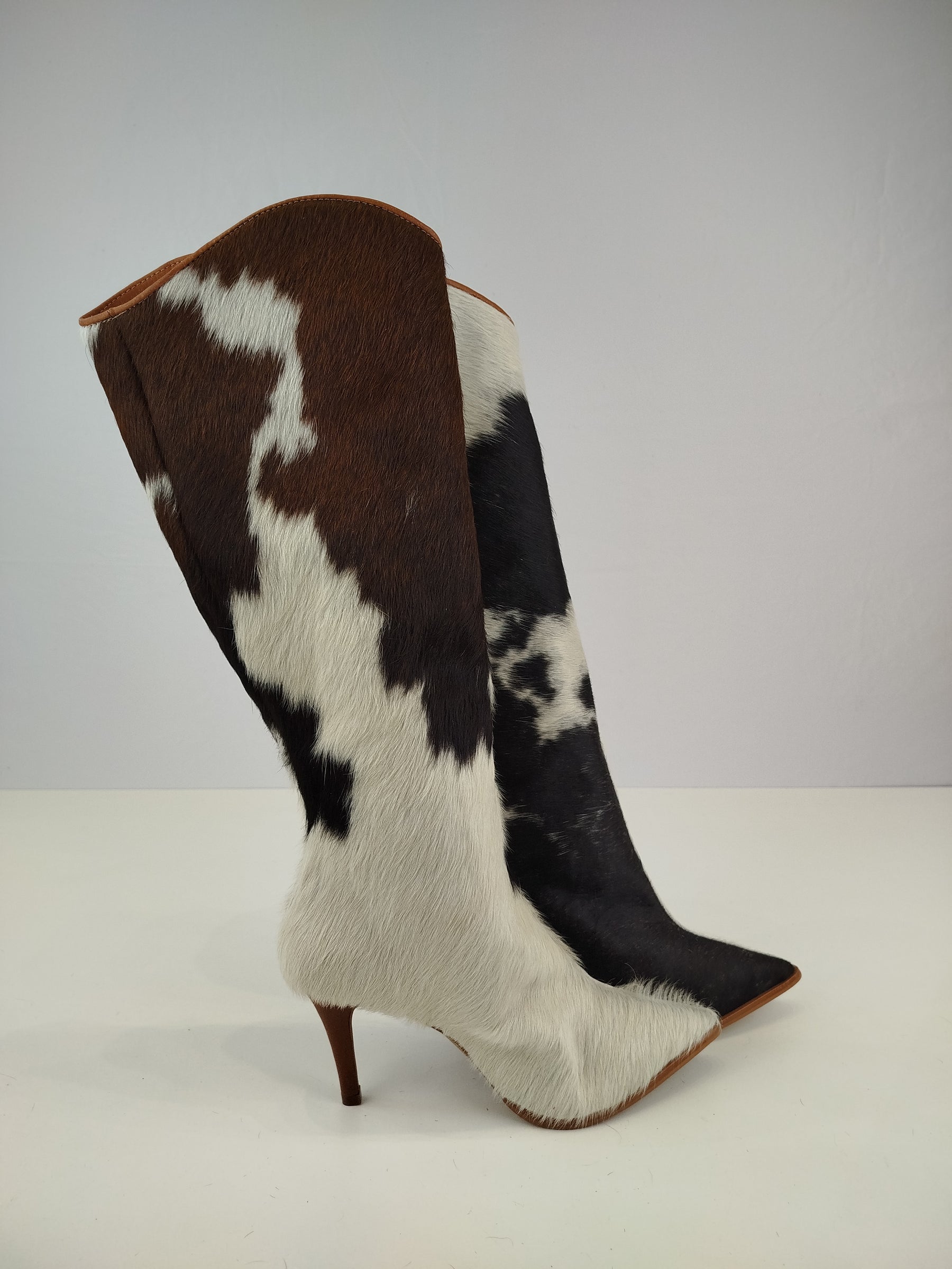 Bota Cali Salto Fino | N.37