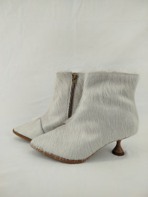 Bota Cano Curto Salto Fino | Tamanho 34