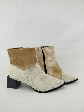 Bota Cano Curto Salto Bloco | Tamanho 36