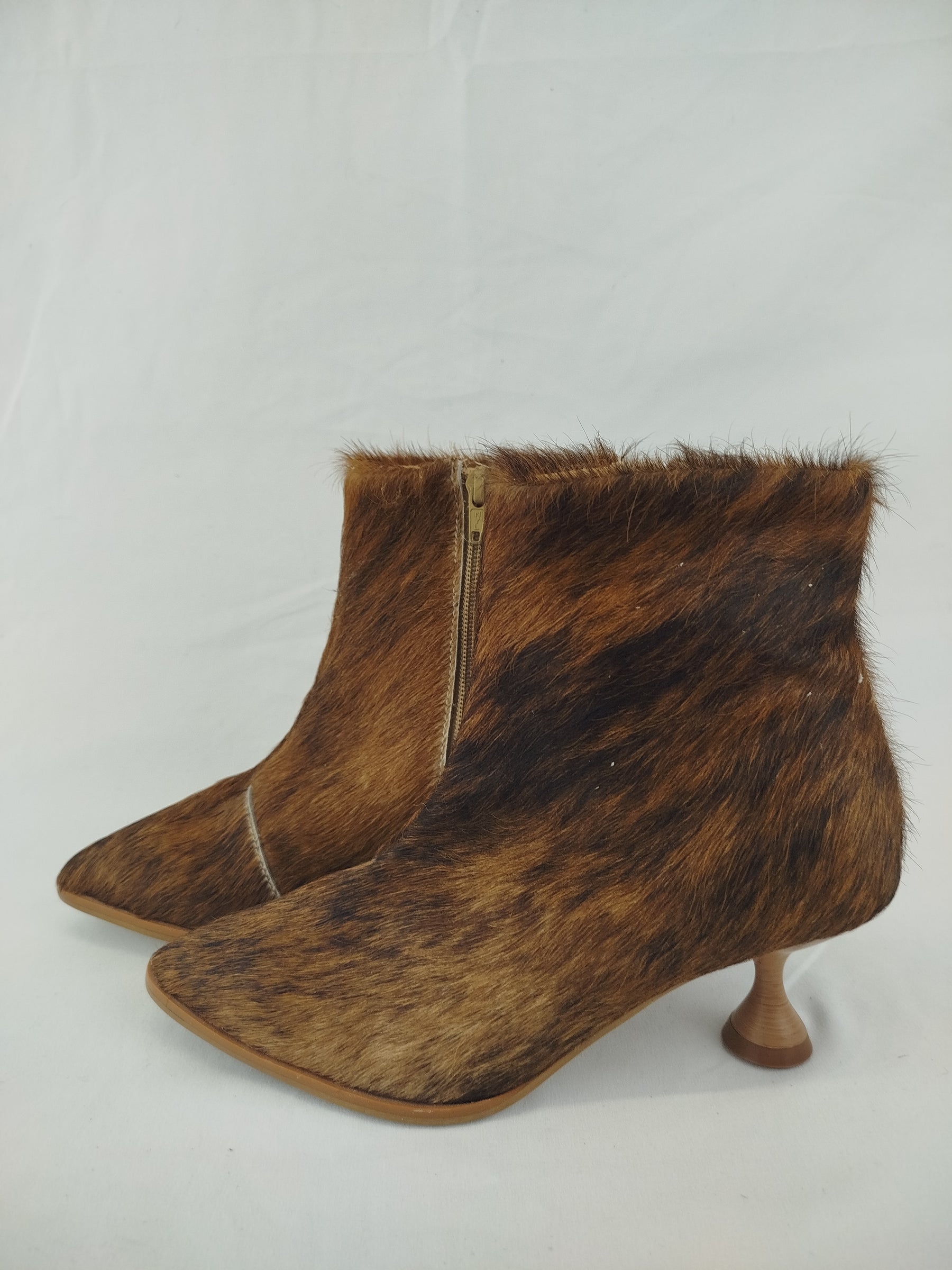 Bota Cano Curto Salto Fino | Tamanho 34