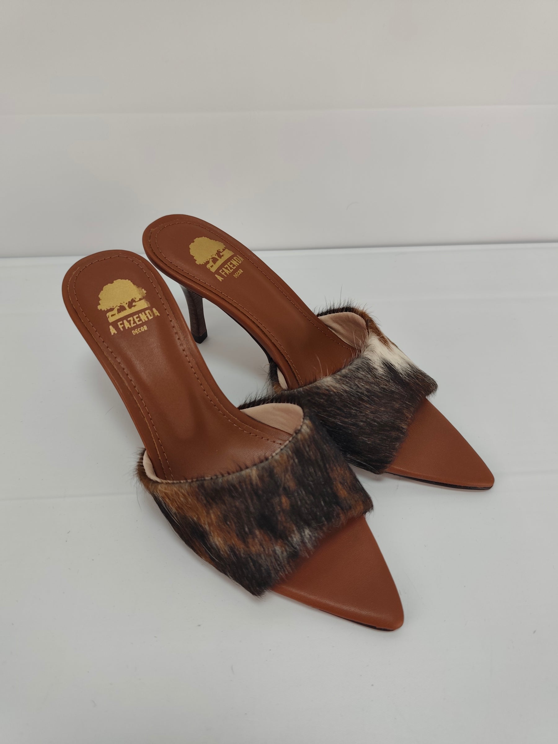 Mule bico folha N.35