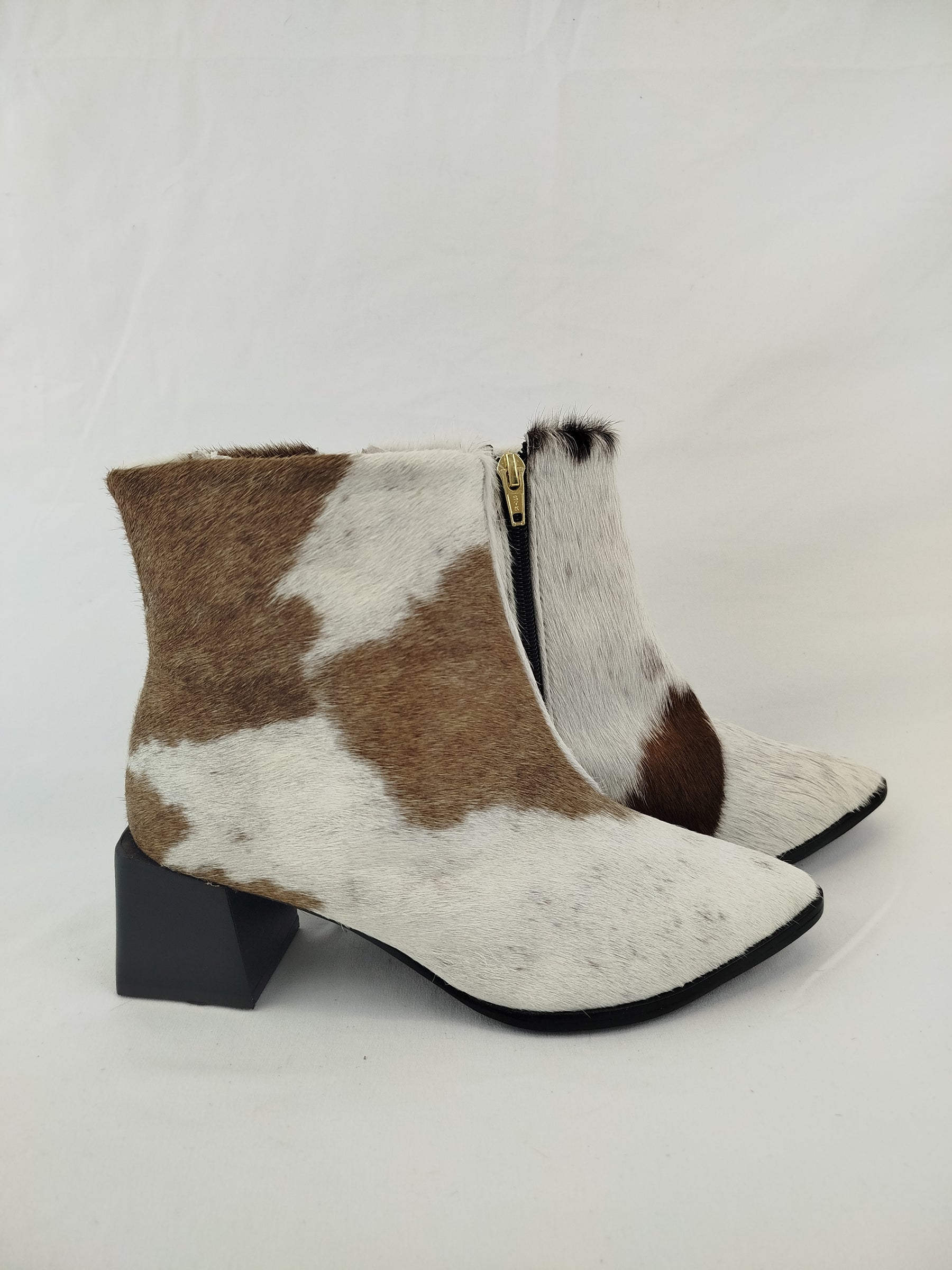 Bota Cano Curto Salto Bloco | Tamanho 35