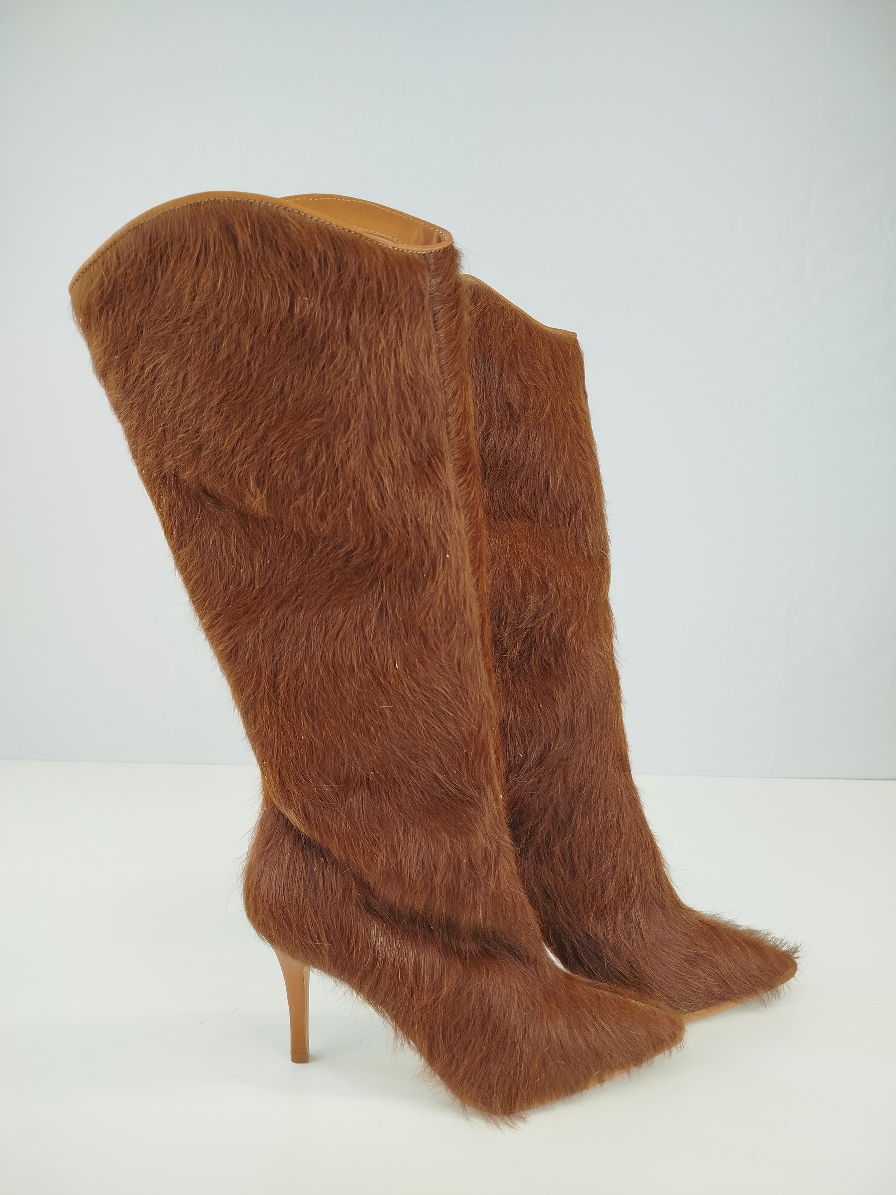 Bota Cali Salto Fino | N.38