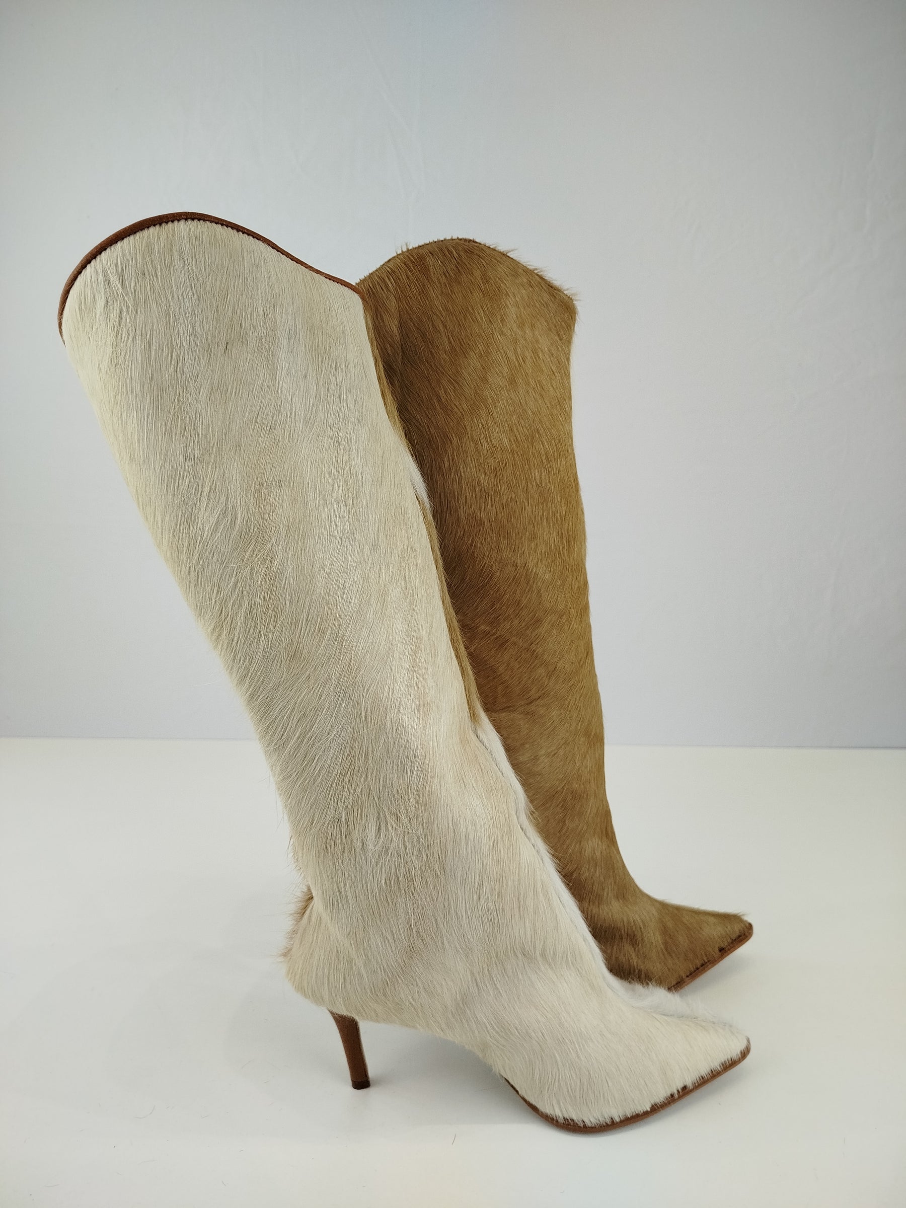 Bota Cali Salto Fino | N.39