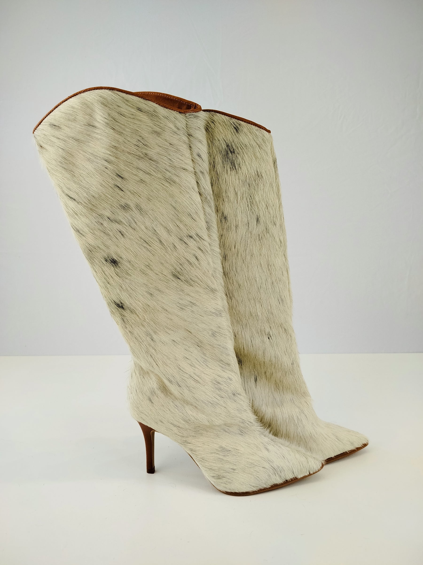 Bota Cali Salto Fino | N.38