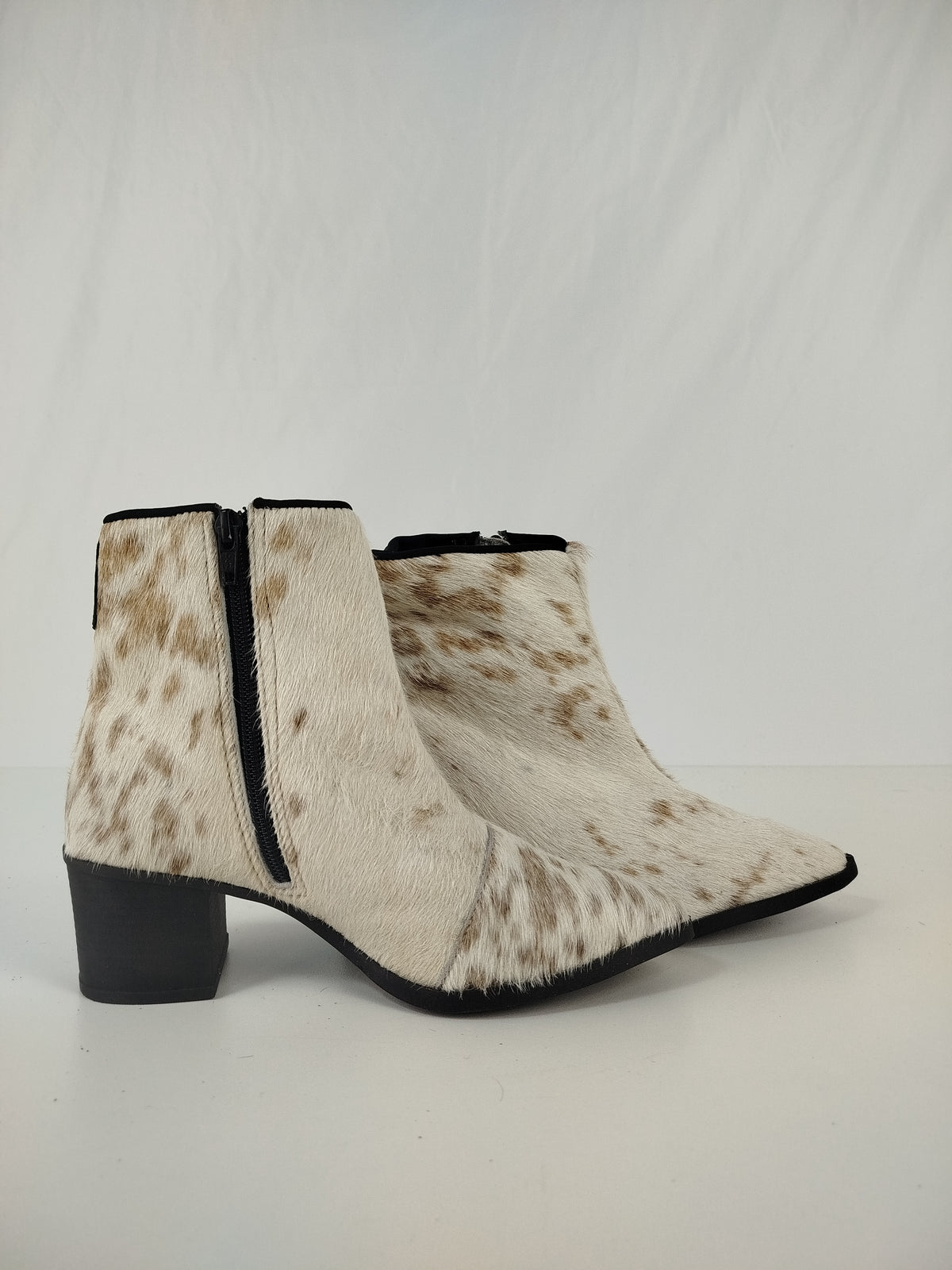 Bota Cano Curto Salto Bloco | Tamanho 35